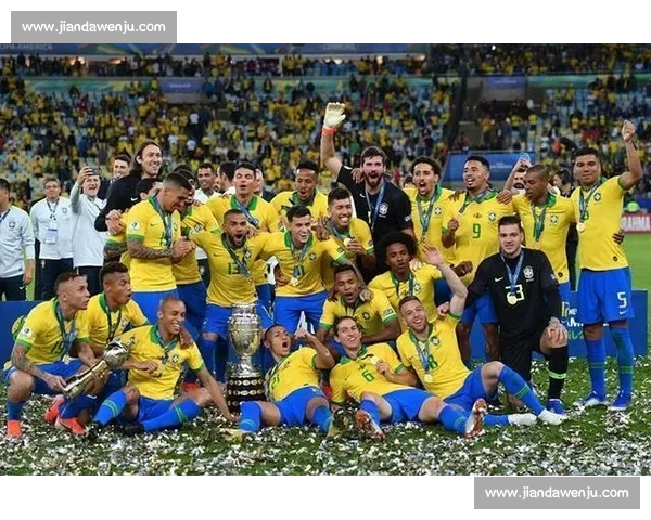 聚焦英超赛程全景解析豪门对决与争冠走势前瞻深度观察赛季关键战役布局