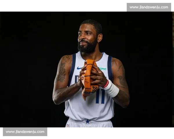 焦点对决引爆全场新赛季篮球联赛强强碰撞赛况解析与球星表现盘点 焦点对决引爆全场新赛季篮球联赛强强碰撞赛况解析与球星表现盘点